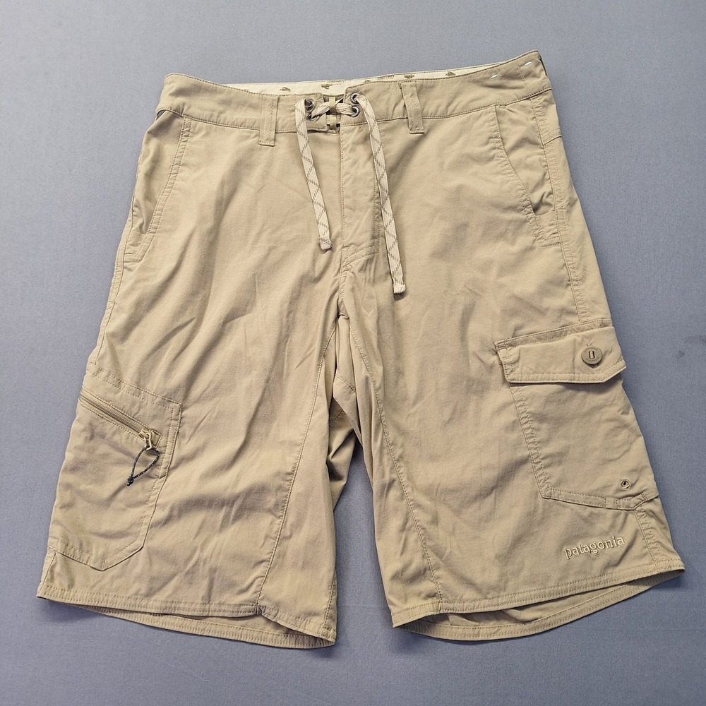 Patagonia Mens Tan Khaki Nylon Cargo Shorts Size 32 STY86740 Worn Wear Hiking